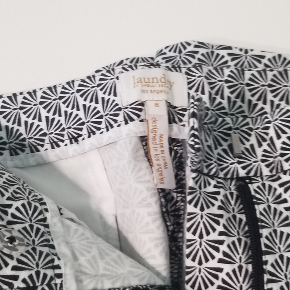 🕶️ Laundry size 6 shorts - Picture 3 of 7